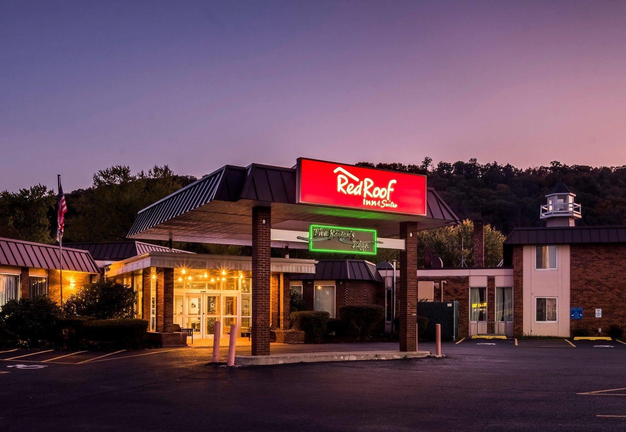 Quality Inn & Suites Owego Екстериор снимка